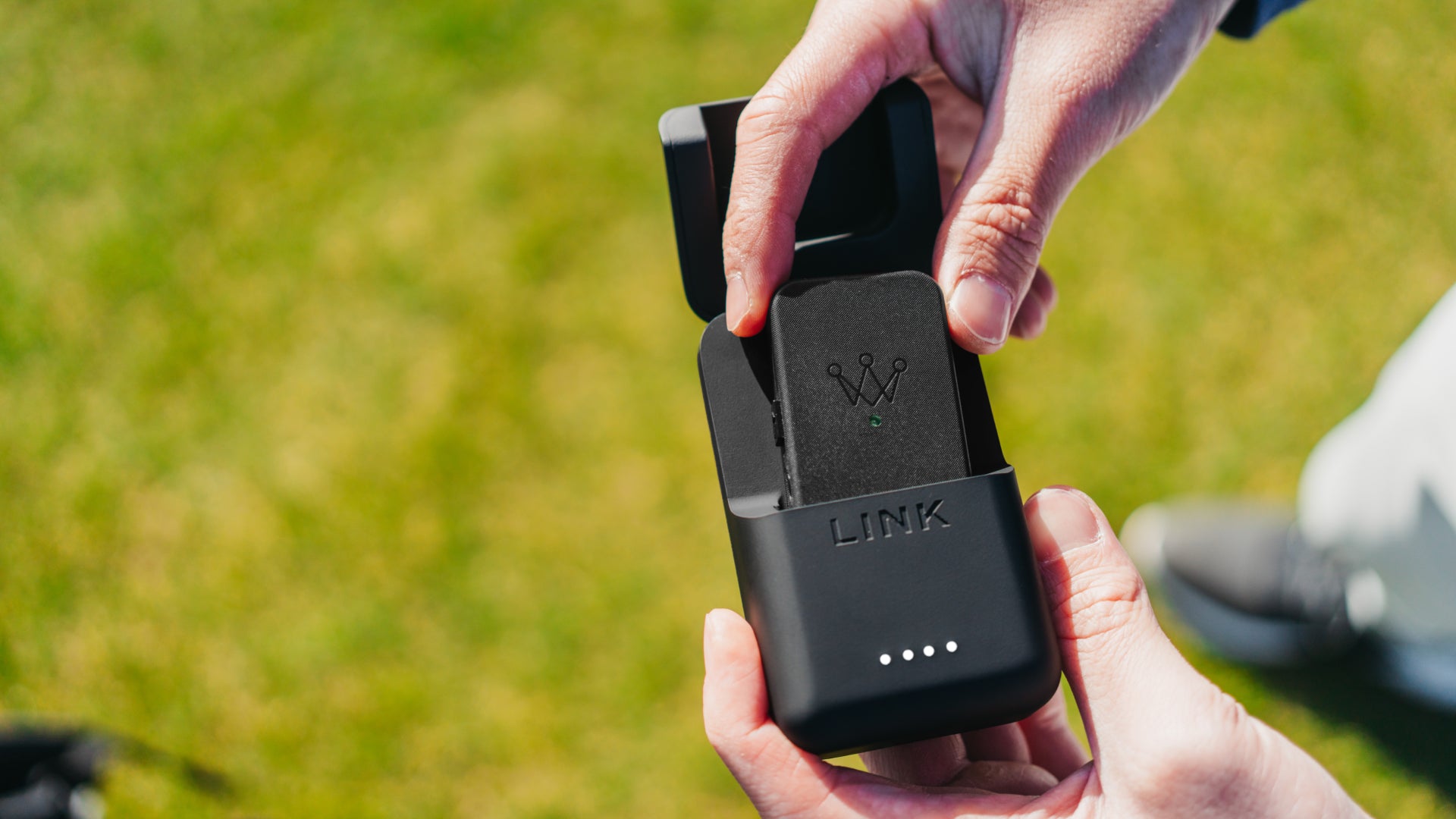 Arccos Link Pro in Holder