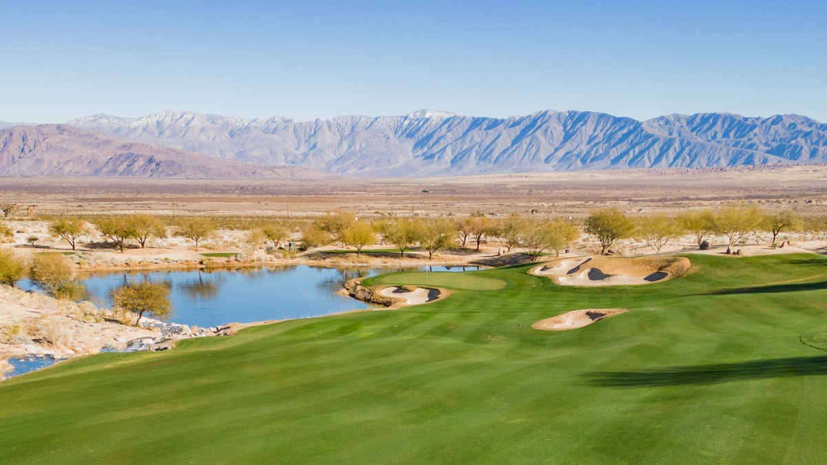Automatic Golf Shot Tracker - Golf's Best Game Tracking System – Arccos ...